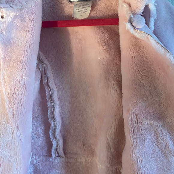 This coat is wonderful mini pea coat - Picture 8 of 9